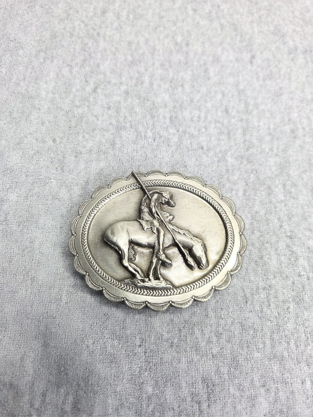 End of the Trail Belt Buckle Siskiyou 1982 Pewter Scalloped As Is Repair